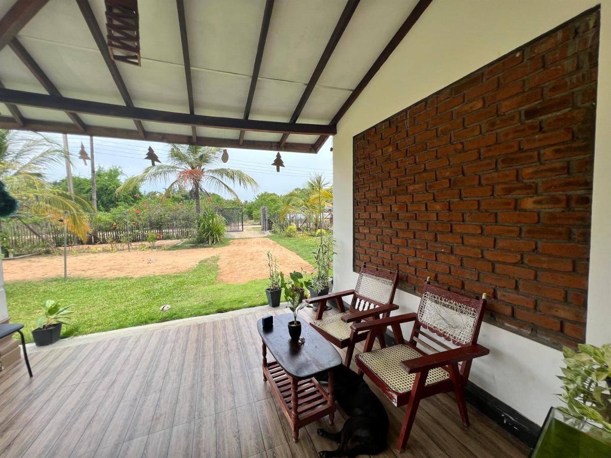 Aiden Homestay Passikudah Exterior photo